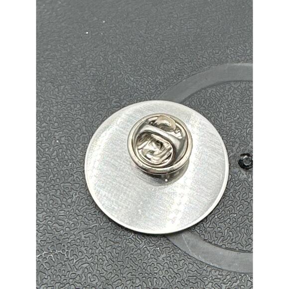 Go Red For Women Pinback Button Lapel Pin Heart‎ Health Awareness Charity - Picture 3 of 8